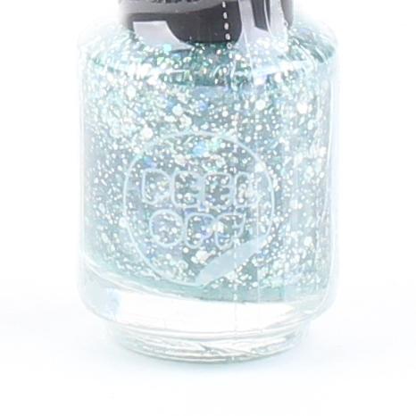 Beauty World Fresh Mint Peel-Off Nail Polish 7ml Online