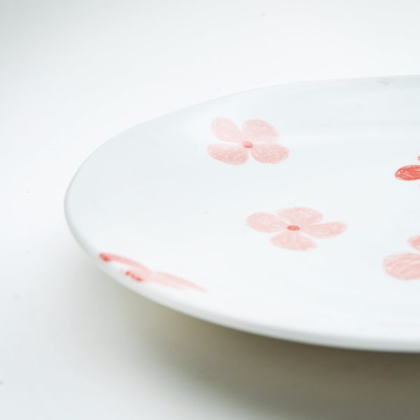 Japanese Ceramic Lightweight Scattered Flower Plate Fashion